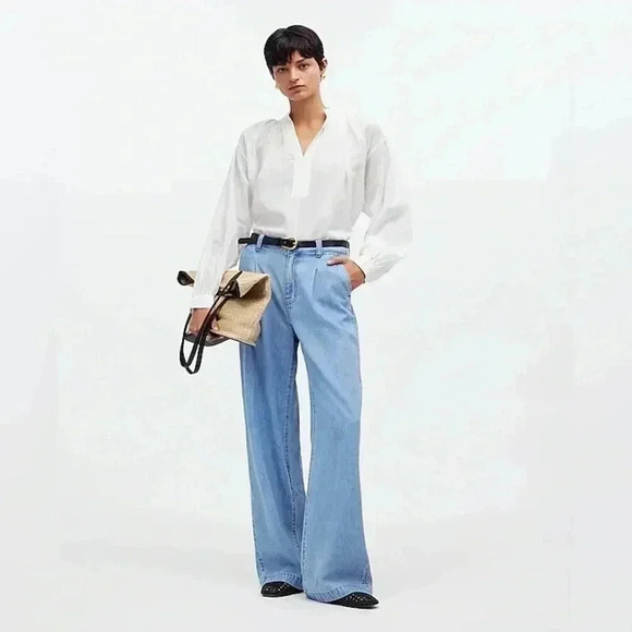 Madewell Classic White V-Neck Blouse - Picture 1 of 10